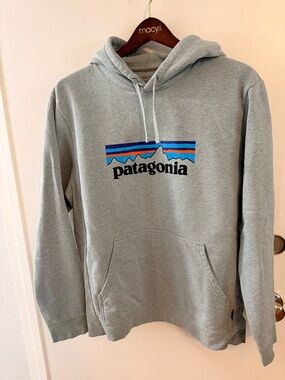 Patagonia Men's P-6 Logo Uprisal Hoody